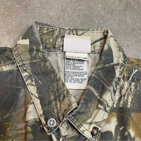Vintage Woolrich Realtree Hardwoods Camo Button Shirt - Picture 8 of 8
